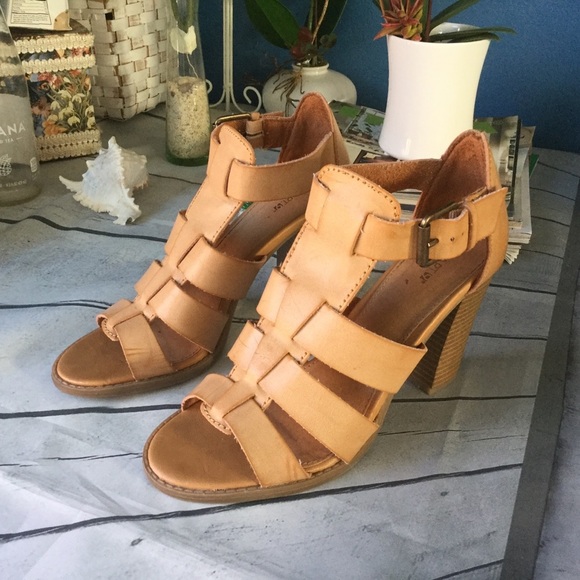 Apt 9 Leather Heels Sandals - Picture 1 of 6